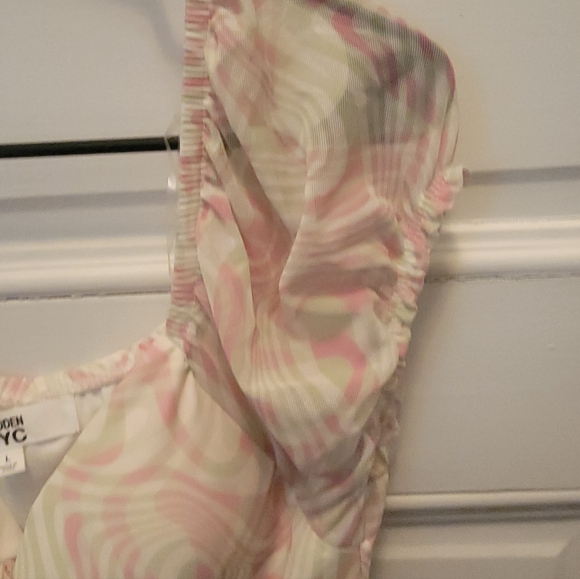 Madden Bodycon Mini Swirl Patterned Ruched Dress - Picture 3 of 4